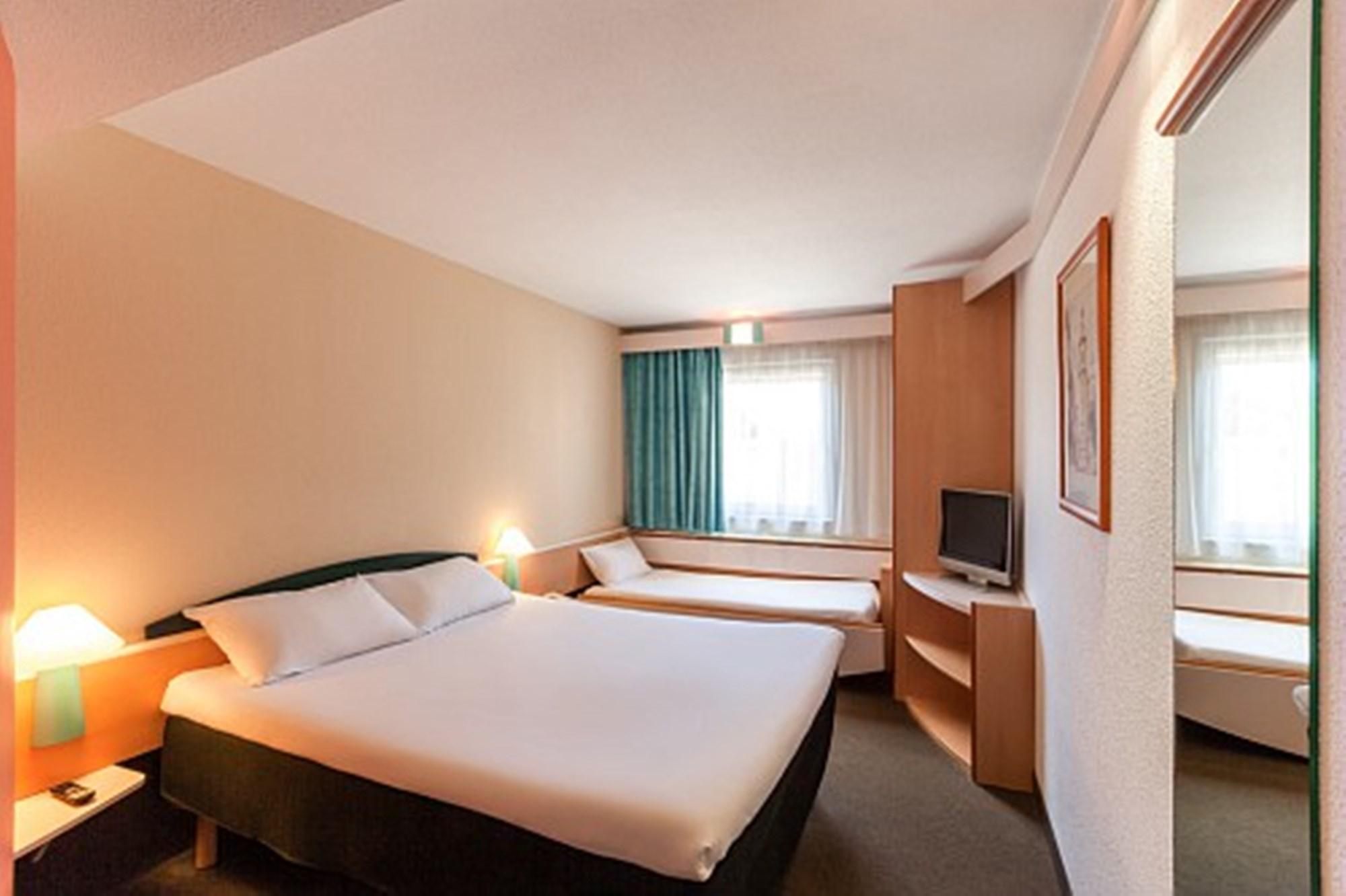Ibis Valencia Alfafar Hotel Luaran gambar
