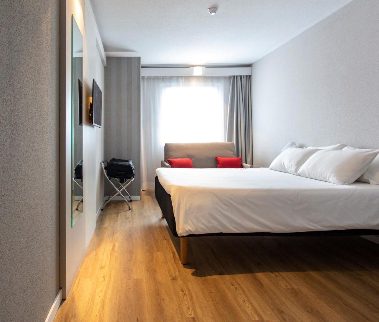 Ibis Valencia Alfafar Hotel Luaran gambar